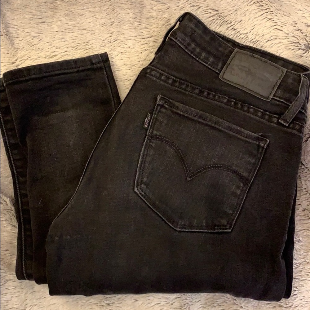 Black Levi jeans